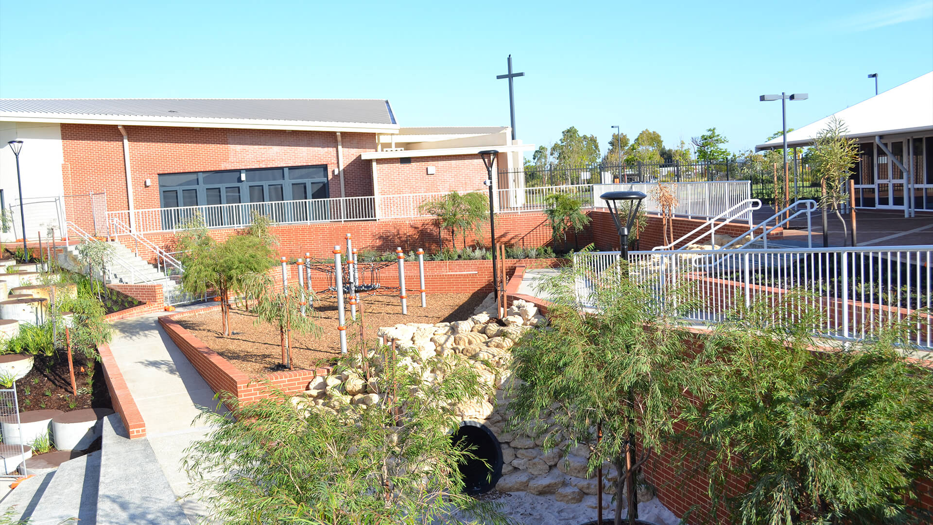 holy cross college